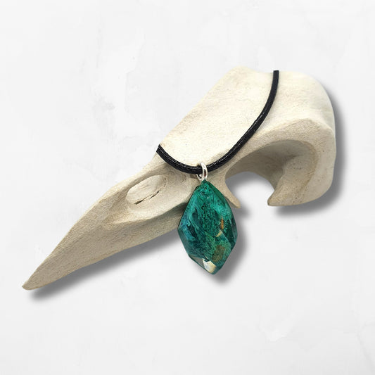 Green and Gold Gem Necklace - The Cerulean Wolf