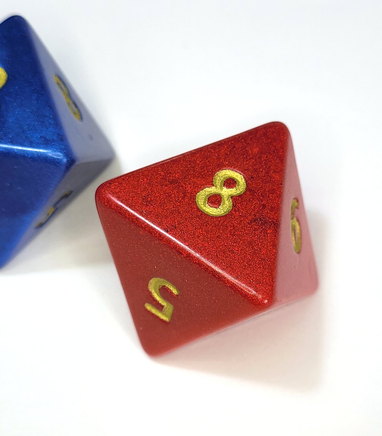 Customisable Large D8 Dice - The Cerulean Wolf